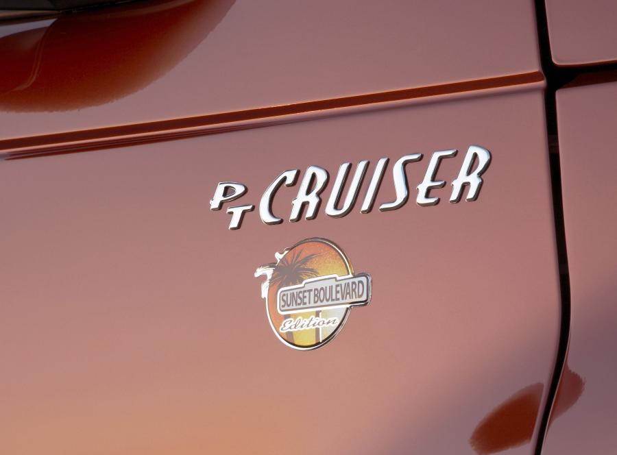  Chrysler PT Cruiser 2006 года  (фото 16 из 39)